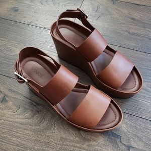 Vince Idalia platform leather sandals